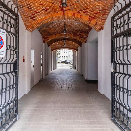 Apartament Z Osobna Sypialnia W Pieknej Kamienicy W Centrum Wrocław Exterior foto
