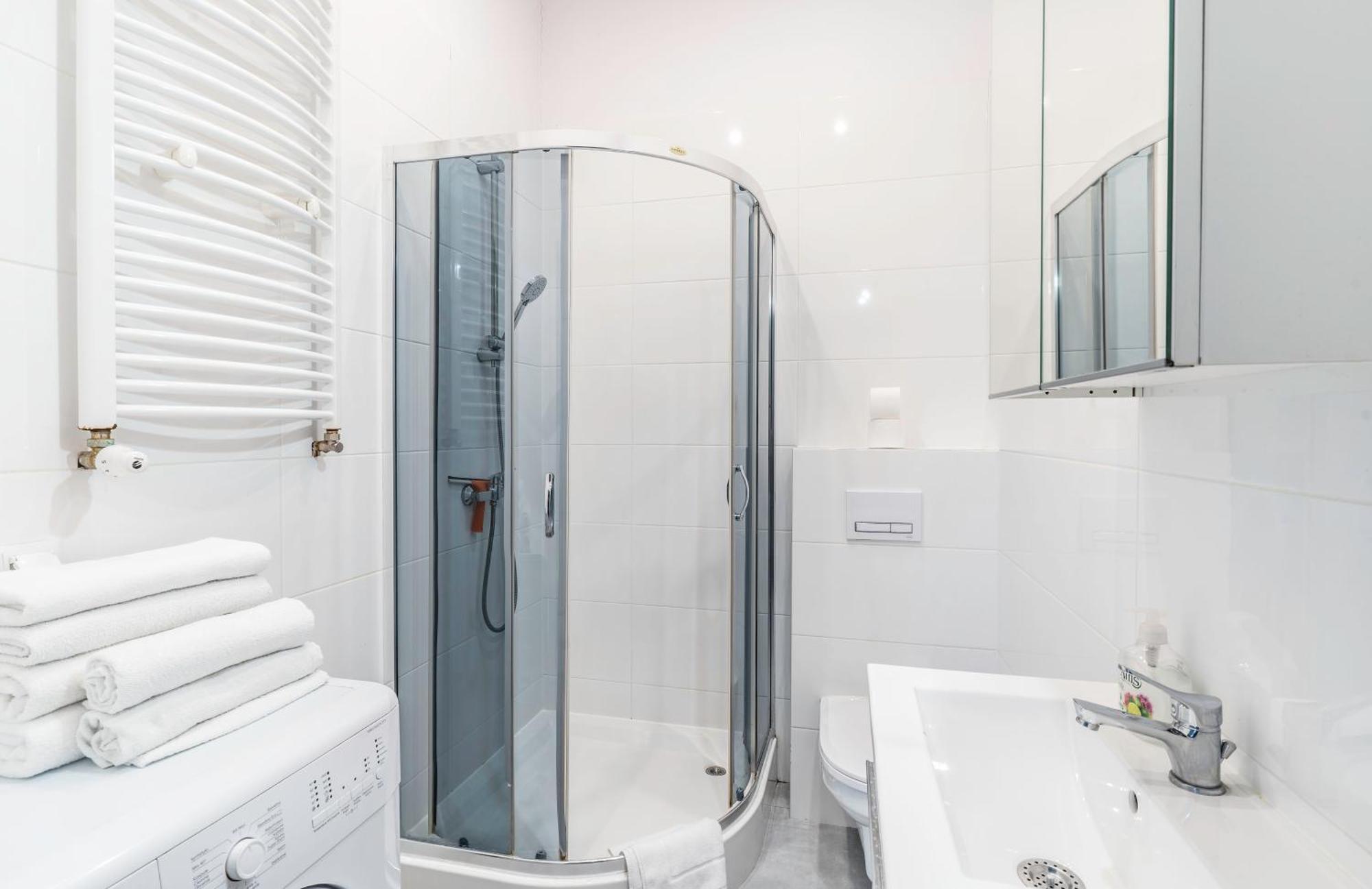 Apartament Z Osobna Sypialnia W Pieknej Kamienicy W Centrum Wrocław Exterior foto